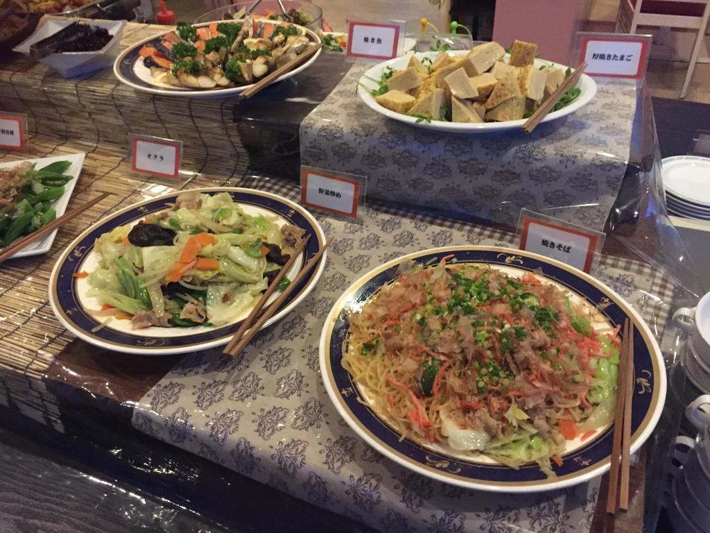 Hotel Crown Hills Kofu Bagian luar foto