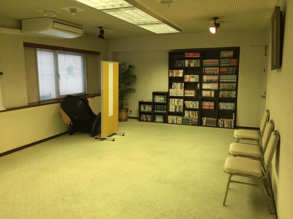 Hotel Crown Hills Kofu Bagian luar foto